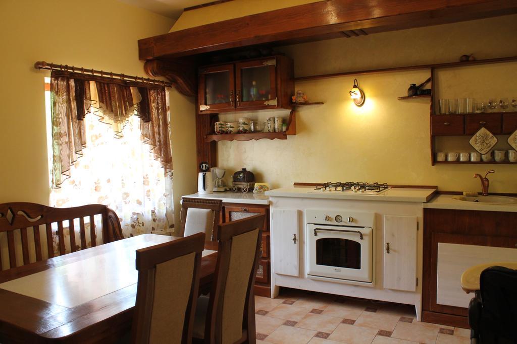 Svit Sontsya Tur'ya Polyana Extérieur photo