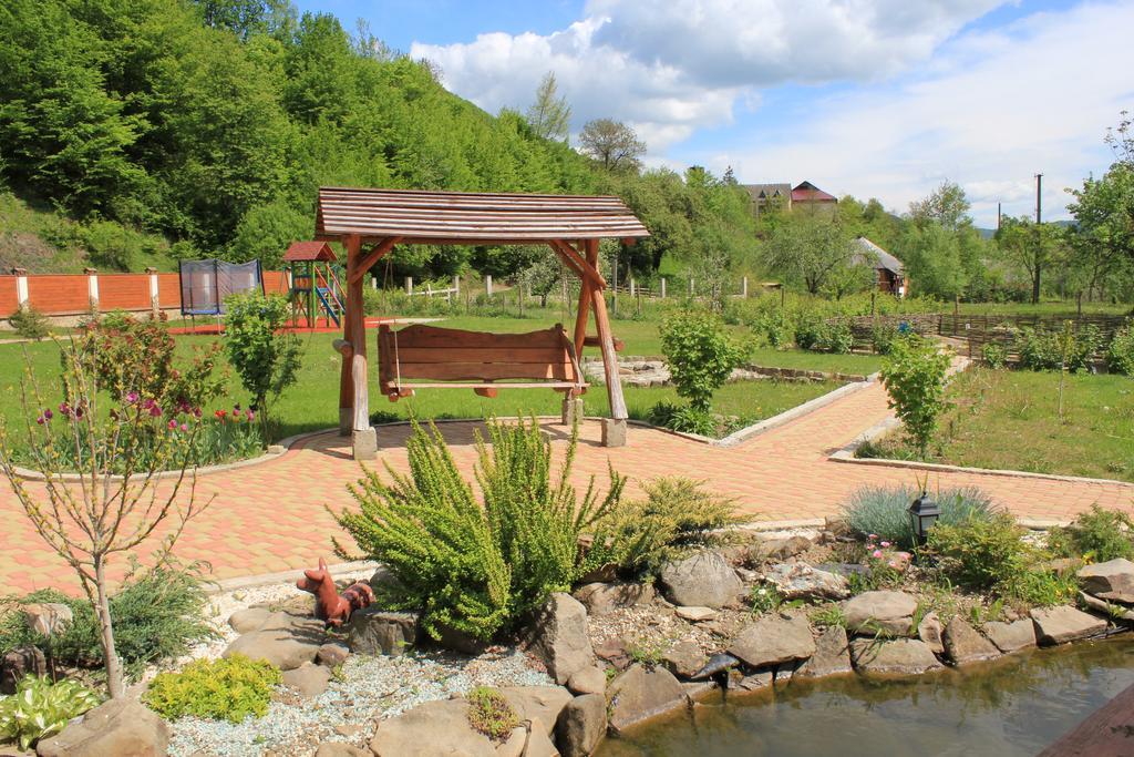 Svit Sontsya Tur'ya Polyana Extérieur photo