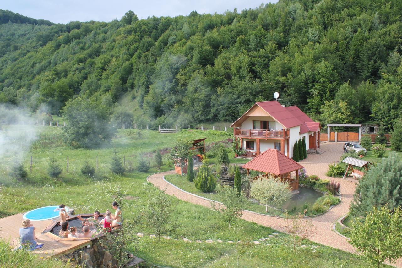 Svit Sontsya Tur'ya Polyana Extérieur photo